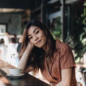 Meet your Posher, Yuri